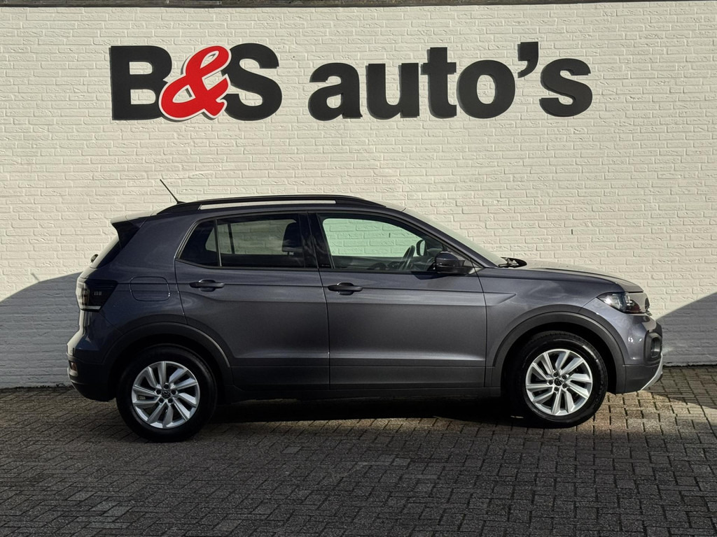 Volkswagen T-Cross-1.0 TSI Life Adaptive cruise control Climate control DAB radio Achteruitrijcamera Navi - SUV: afbeelding 5 Volkswagen T-Cross-1.0 TSI Life Adaptive cruise control Climate control DAB radio Achteruitrijcamera Navi - SUV: afbeelding 5