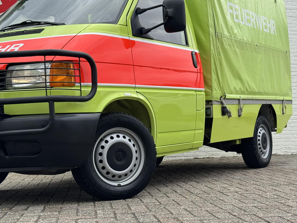 Volkswagen Transporter-2.5 292 syncro ex Zwitserse brandweer Trekhaak Verstralers Laadruimte ventilatie - Schuifzeilen bestelwagen: afbeelding 5 Volkswagen Transporter-2.5 292 syncro ex Zwitserse brandweer Trekhaak Verstralers Laadruimte ventilatie - Schuifzeilen bestelwagen: afbeelding 5