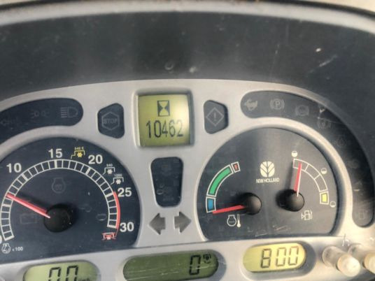 New Holland TL100A tracteur - Tractor: afbeelding 4 New Holland TL100A tracteur - Tractor: afbeelding 4
