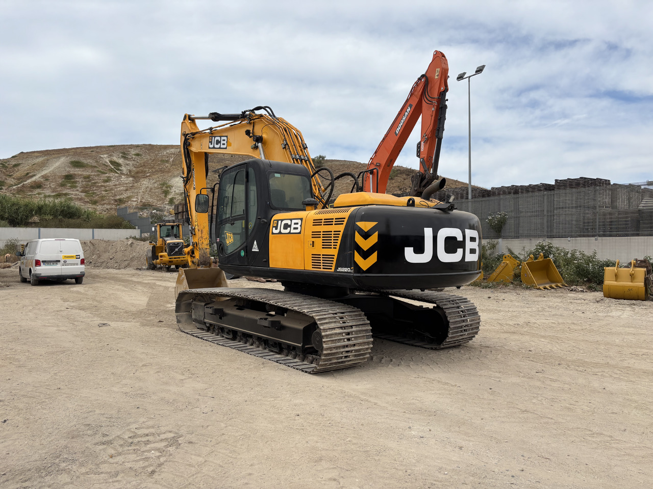 JCB JS220LC - Rupsgraafmachine: afbeelding 3 JCB JS220LC - Rupsgraafmachine: afbeelding 3