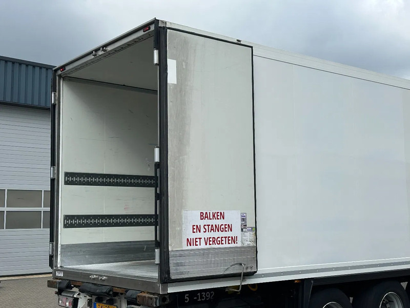 Krone Carrier Vector 1550 / Ov-Laadklep / Lift-As / Apk! - Koelwagen oplegger: afbeelding 5 Krone Carrier Vector 1550 / Ov-Laadklep / Lift-As / Apk! - Koelwagen oplegger: afbeelding 5