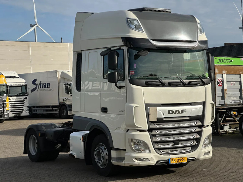 DAF XF 450 Super Space Cab Euro 6 - Trekker: afbeelding 2 DAF XF 450 Super Space Cab Euro 6 - Trekker: afbeelding 2