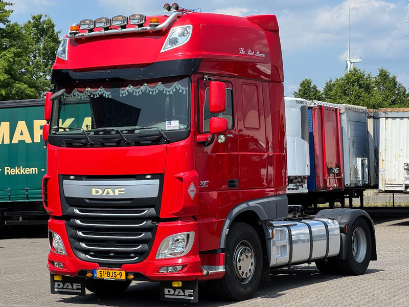 DAF XF 460 Super Space Cab 2 Tank *NL-Truck* - Trekker: afbeelding 1 DAF XF 460 Super Space Cab 2 Tank *NL-Truck* - Trekker: afbeelding 1
