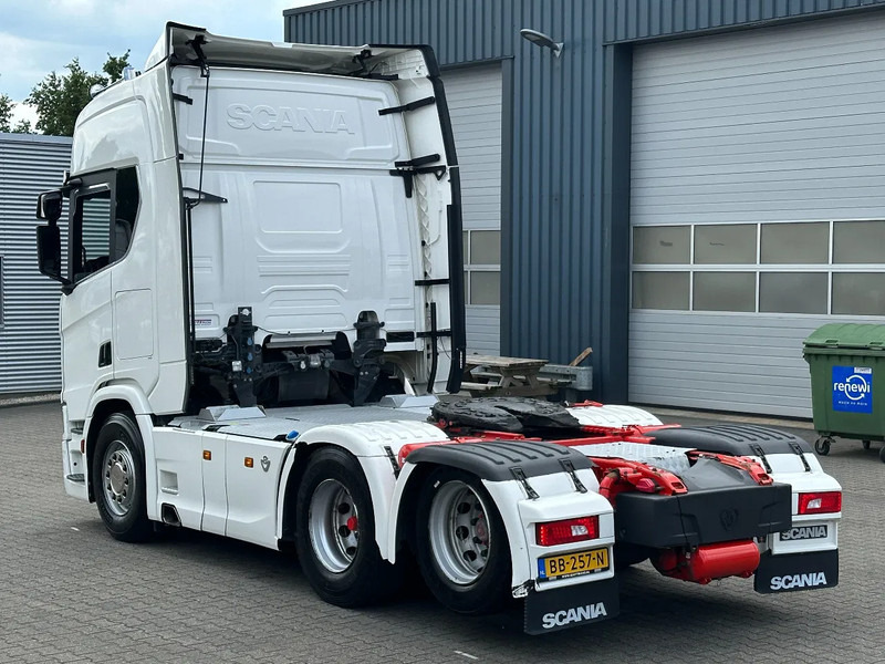 Scania R650 V8 6x2 Boogie / Retarder / 2 Tank / Full Air / Full Spoiler - Trekker: afbeelding 4 Scania R650 V8 6x2 Boogie / Retarder / 2 Tank / Full Air / Full Spoiler - Trekker: afbeelding 4