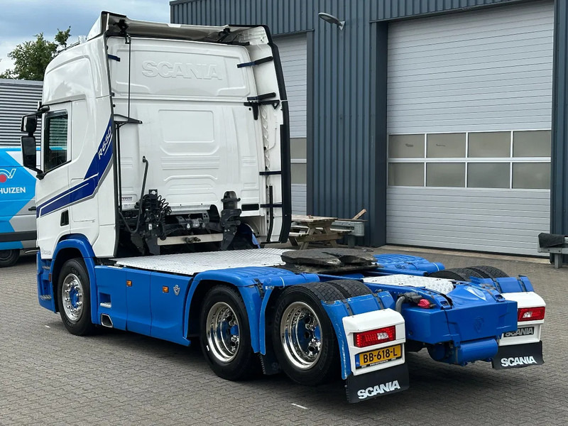 Scania R650 V8 6x2 Boogie / Retarder / Full Air / Hydrauliek / Full Spoiler - Trekker: afbeelding 4 Scania R650 V8 6x2 Boogie / Retarder / Full Air / Hydrauliek / Full Spoiler - Trekker: afbeelding 4