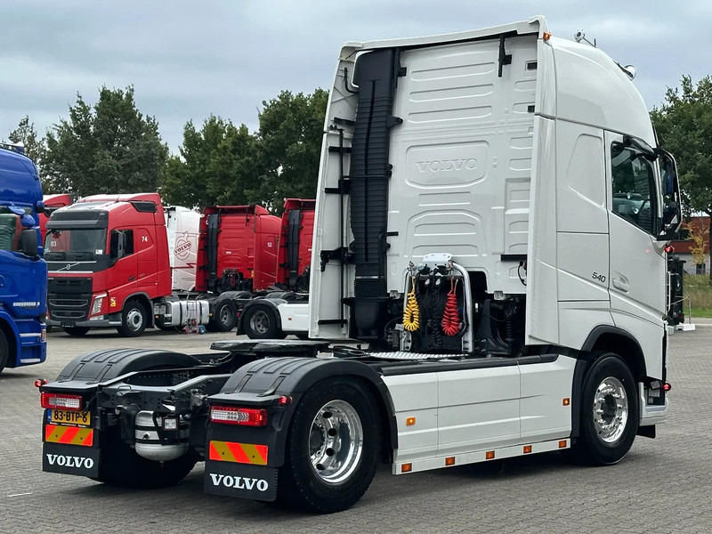 Volvo FH 13.540 Globe XL 4x2 Full Spoiler / ADR / 418 Tkm! *TOP* - Trekker: afbeelding 3 Volvo FH 13.540 Globe XL 4x2 Full Spoiler / ADR / 418 Tkm! *TOP* - Trekker: afbeelding 3