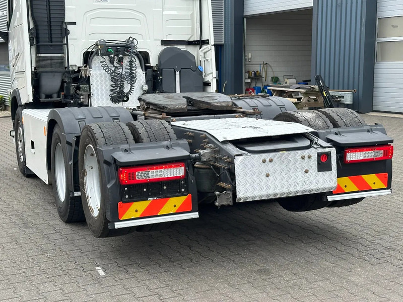Volvo FH 500 6X2 Boogie / Full Spoiler / Euro 6 / Full Air - Trekker: afbeelding 5 Volvo FH 500 6X2 Boogie / Full Spoiler / Euro 6 / Full Air - Trekker: afbeelding 5