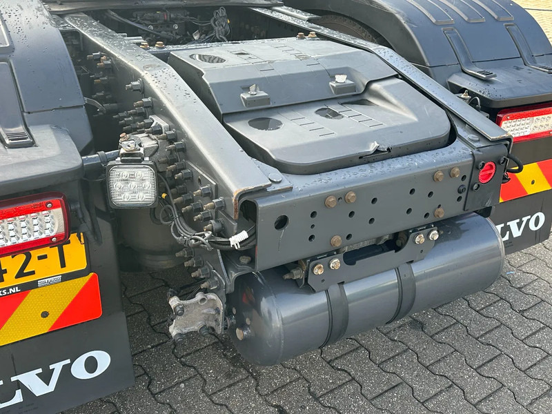 Trekker Volvo FH 500 6x2/4 Euro 6 Globetrotter 2 Tank *TOP*: afbeelding 8 Trekker Volvo FH 500 6x2/4 Euro 6 Globetrotter 2 Tank *TOP*: afbeelding 8