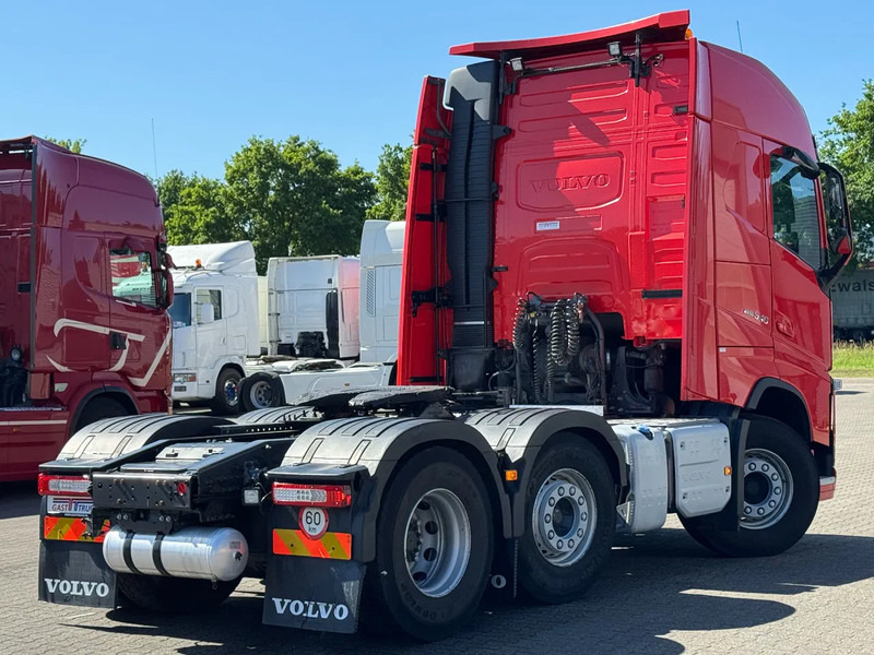 Volvo FH 540 6x2/4 Only 241Tkm! Euro 6 Globetrotter - Trekker: afbeelding 4 Volvo FH 540 6x2/4 Only 241Tkm! Euro 6 Globetrotter - Trekker: afbeelding 4