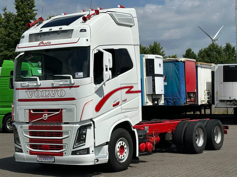Volvo FH 16.750 6x4 Globe XL Chassis Retarder 4.30 Wb Full Air - Chassis vrachtwagen: afbeelding 1 Volvo FH 16.750 6x4 Globe XL Chassis Retarder 4.30 Wb Full Air - Chassis vrachtwagen: afbeelding 1
