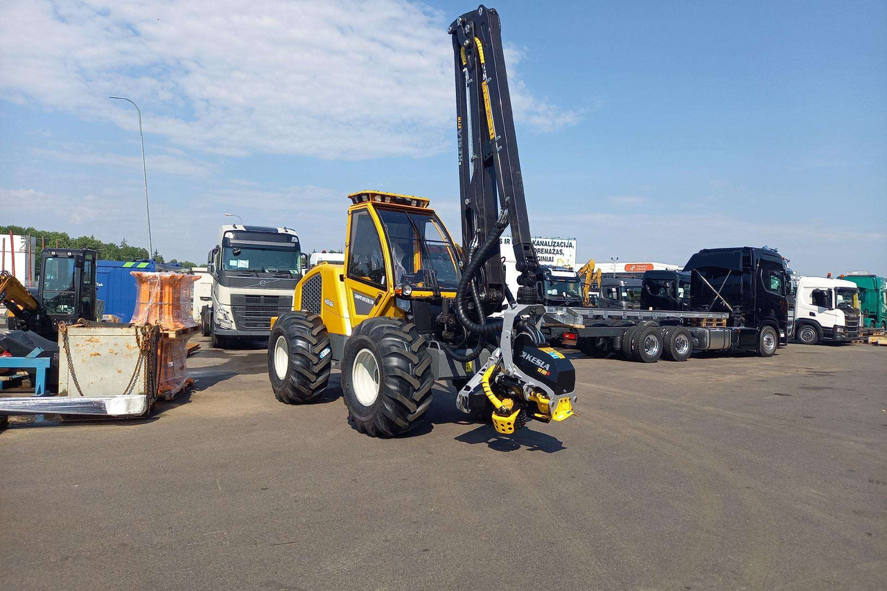 SAMPO ROSENLEW HR46X - Harvester: afbeelding 1 SAMPO ROSENLEW HR46X - Harvester: afbeelding 1