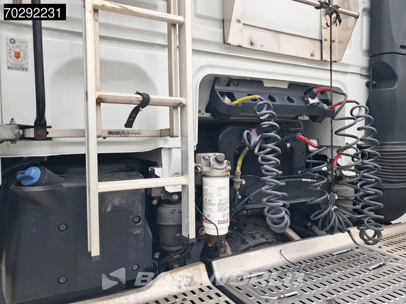 DAF XF 530 4X2 Mega SSC Retarder Hebesattel ACC Euro 6 - Trekker: afbeelding 5 DAF XF 530 4X2 Mega SSC Retarder Hebesattel ACC Euro 6 - Trekker: afbeelding 5