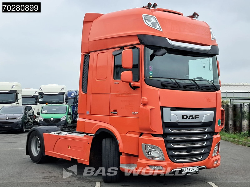 DAF XF 530 4X2 SSC Retarder 2x Tanks Standklima ACC Navi LED - Trekker: afbeelding 3 DAF XF 530 4X2 SSC Retarder 2x Tanks Standklima ACC Navi LED - Trekker: afbeelding 3