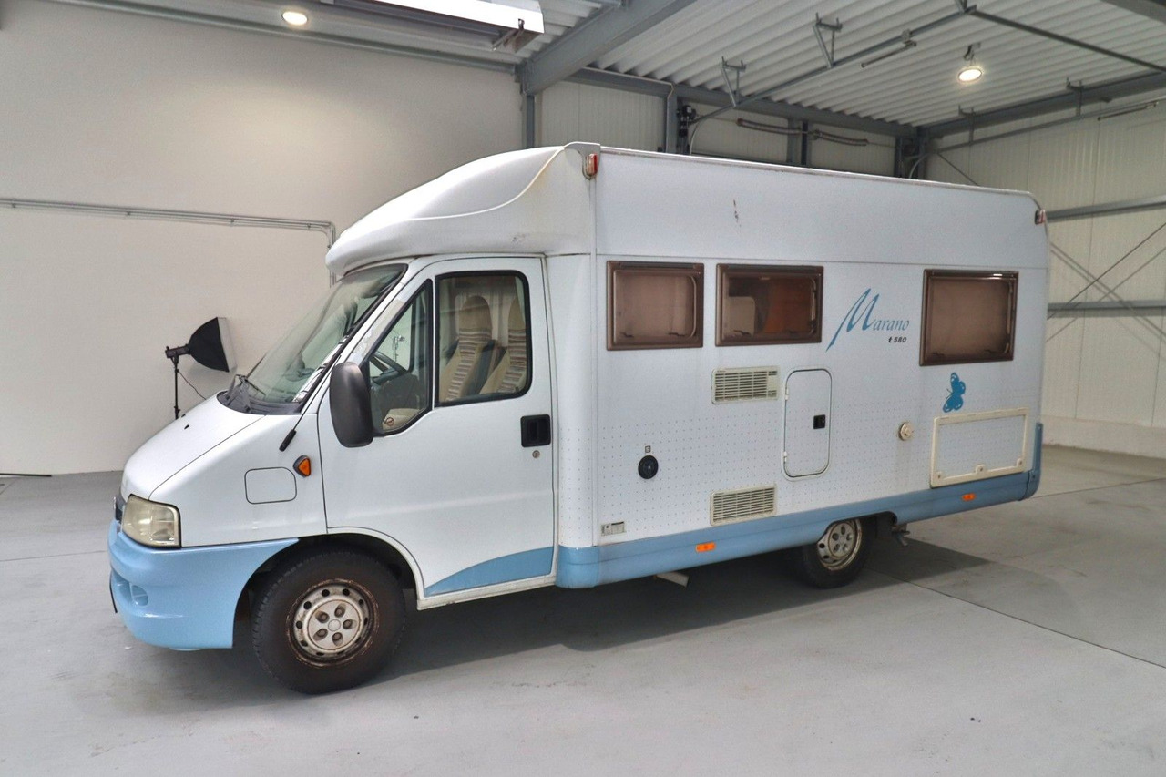 Bürstner T 580 Marano/Festbett/Solar/Markise/nur 5,99 m - Half integraal camper: afbeelding 3 Bürstner T 580 Marano/Festbett/Solar/Markise/nur 5,99 m - Half integraal camper: afbeelding 3