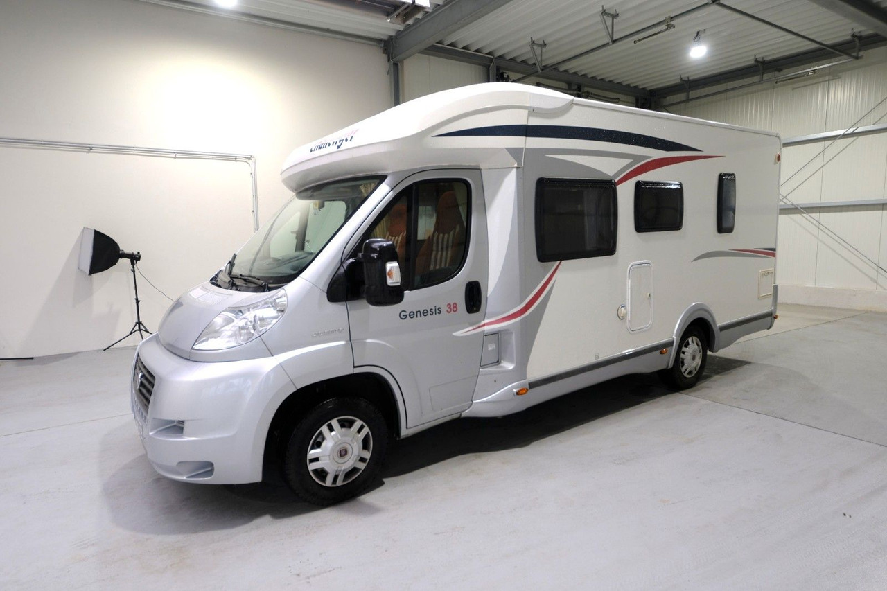 Challenger Genesis 38/1.Hand/Festbett/Klima/Markise/Finanz. - Half integraal camper: afbeelding 3 Challenger Genesis 38/1.Hand/Festbett/Klima/Markise/Finanz. - Half integraal camper: afbeelding 3
