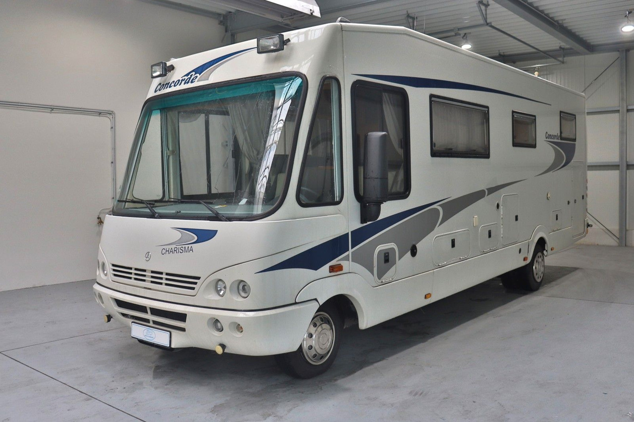 Concorde Charisma I 880 F/Automatik/Festbett/Klima/Solar Concorde Charisma I 880 F/Automatik/Festbett/Klima/Solar - Integraal camper: afbeelding 2 Concorde Charisma I 880 F/Automatik/Festbett/Klima/Solar Concorde Charisma I 880 F/Automatik/Festbett/Klima/Solar - Integraal camper: afbeelding 2