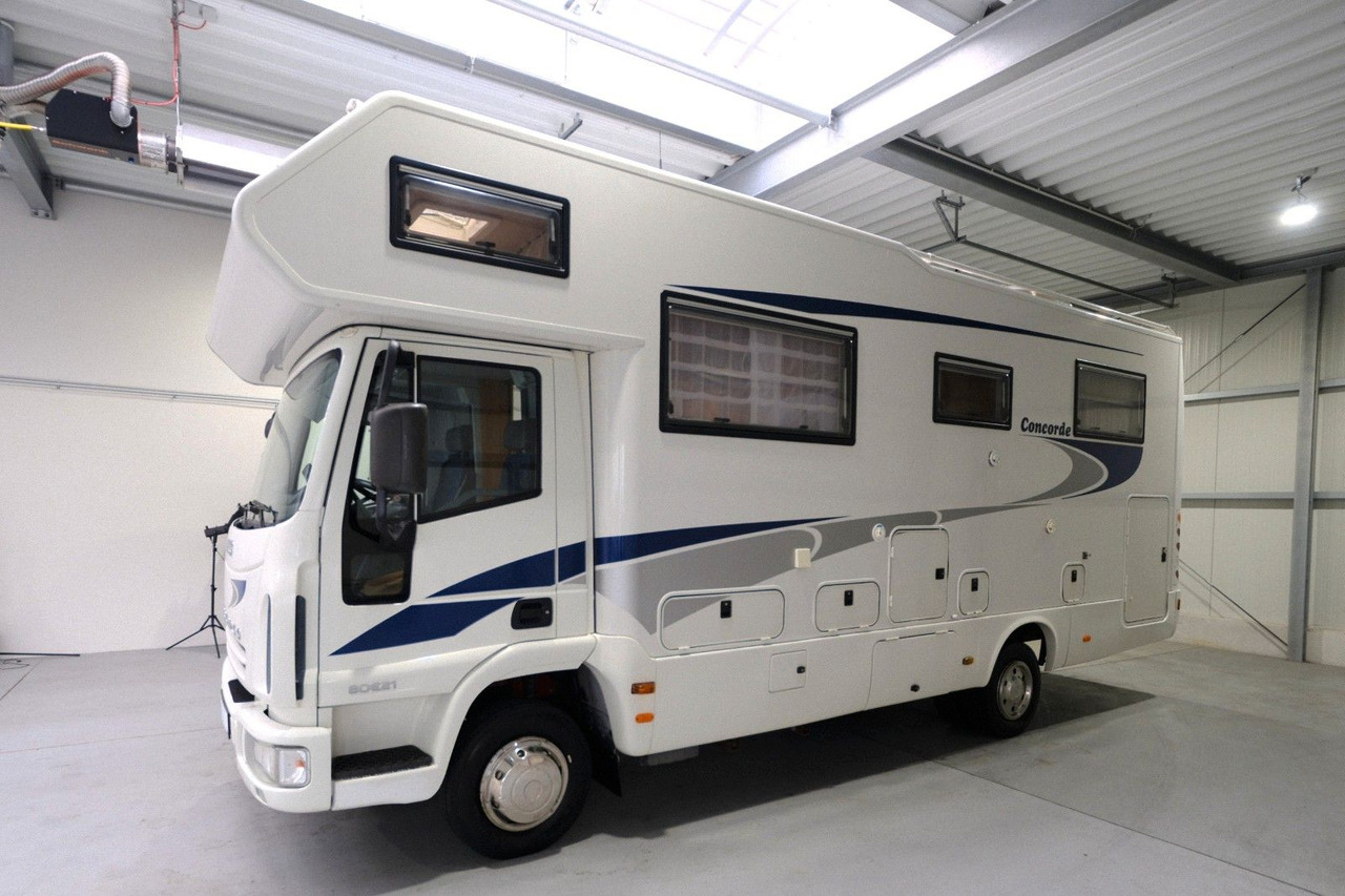 Concorde Cruiser 880 F/Festbett/Garage/2xKlima/Solar - Alkoof camper: afbeelding 3 Concorde Cruiser 880 F/Festbett/Garage/2xKlima/Solar - Alkoof camper: afbeelding 3