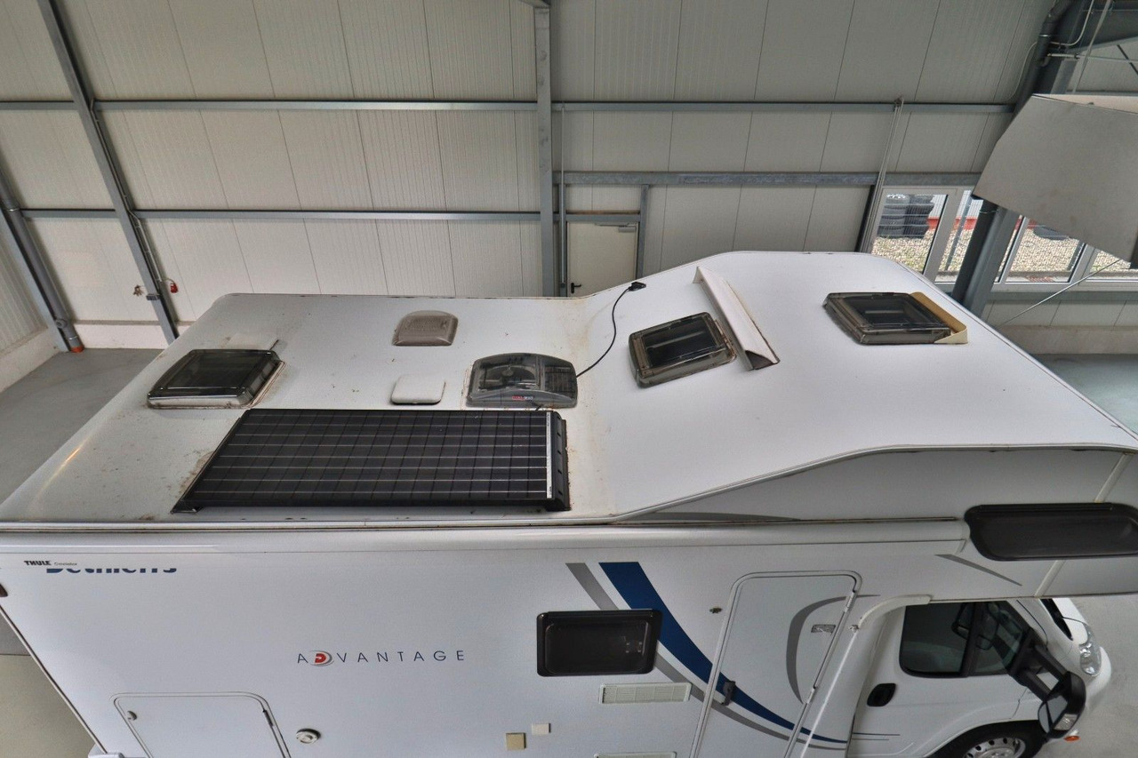 Dethleffs Advantage A 5881 HG/Etagenbetten/Garage/Solar - Alkoof camper: afbeelding 4 Dethleffs Advantage A 5881 HG/Etagenbetten/Garage/Solar - Alkoof camper: afbeelding 4