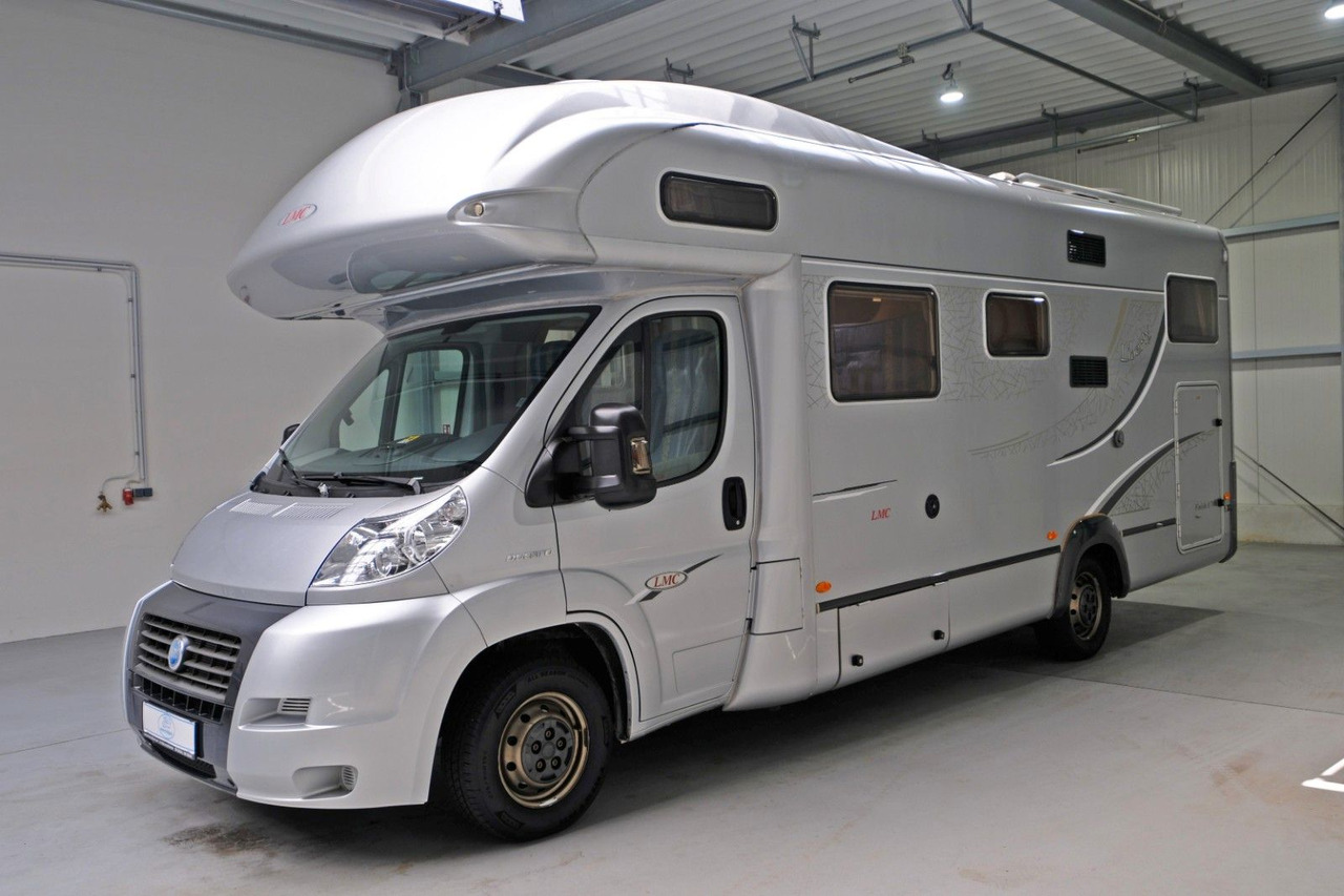 LMC Liberty A 700 G/ Festbett/Garage/6 Schlafplätze - Alkoof camper: afbeelding 2 LMC Liberty A 700 G/ Festbett/Garage/6 Schlafplätze - Alkoof camper: afbeelding 2