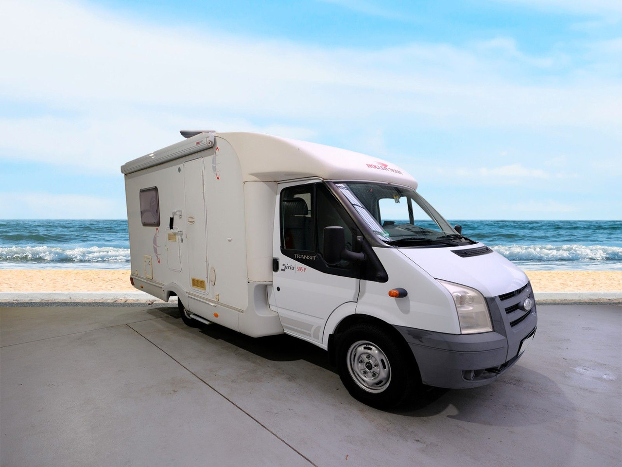 Roller Team Sirio 595 P/Festbett/Solar/Klima/Markise Roller Team Sirio 595 P/Festbett/Solar/Klima/Markise - Half integraal camper: afbeelding 1 Roller Team Sirio 595 P/Festbett/Solar/Klima/Markise Roller Team Sirio 595 P/Festbett/Solar/Klima/Markise - Half integraal camper: afbeelding 1