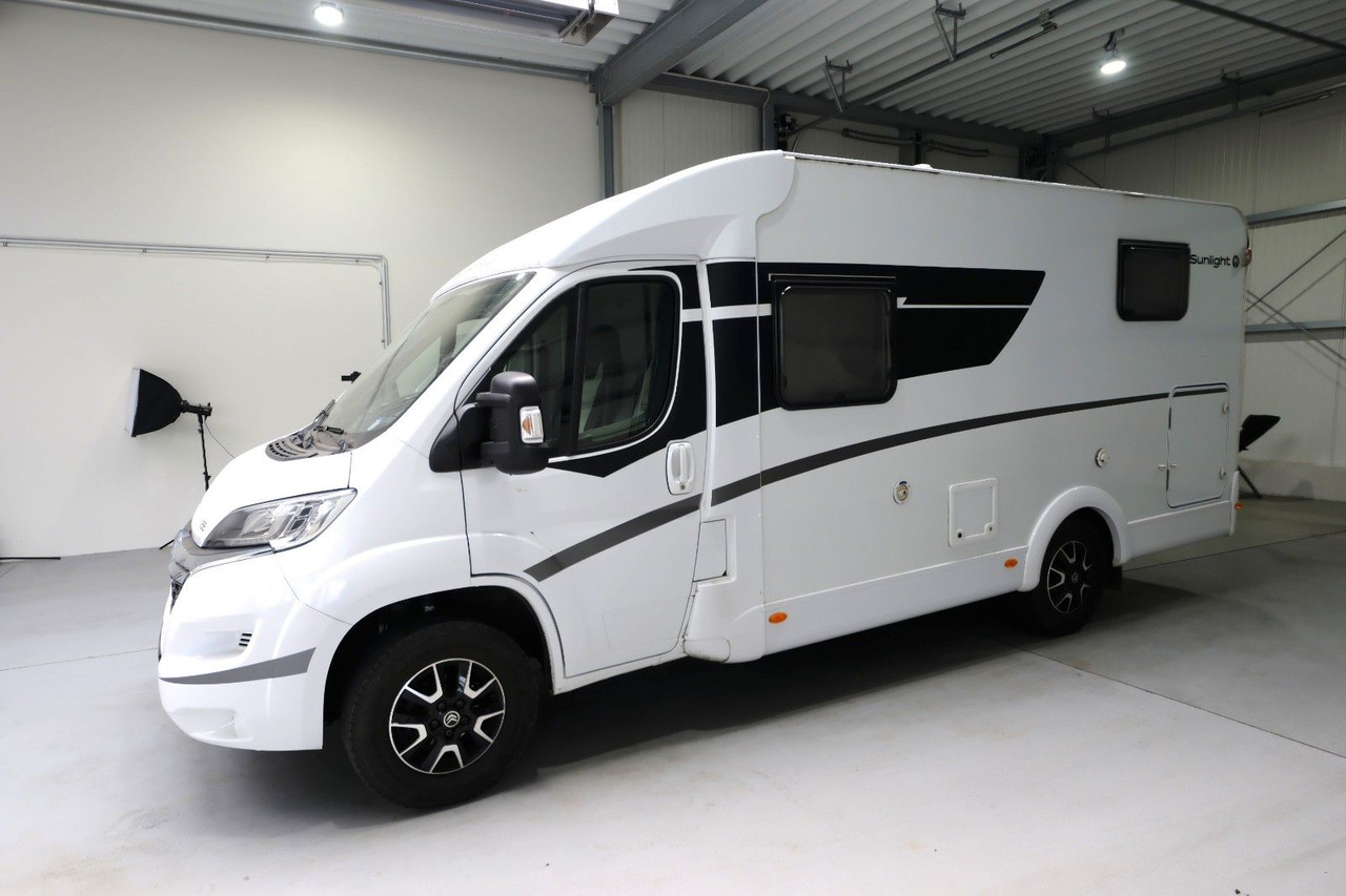 Sunlight V 66 Adventure Edition/Einzelbetten/Garage/Klima - Half integraal camper: afbeelding 3 Sunlight V 66 Adventure Edition/Einzelbetten/Garage/Klima - Half integraal camper: afbeelding 3
