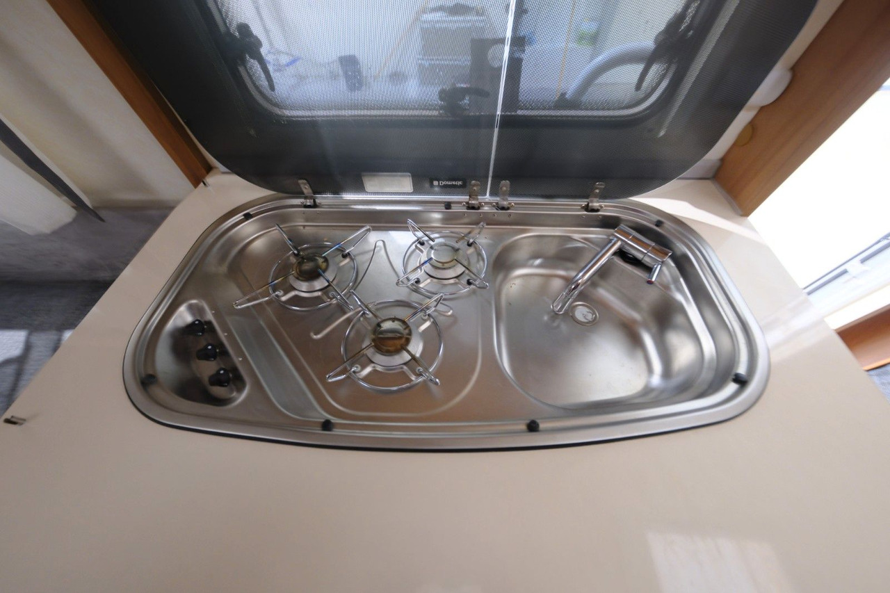 Weinsberg CaraOne 480 EU -Einzelbetten+Rundsitzgruppe Weinsberg CaraOne 480 EU -Einzelbetten+Rundsitzgruppe - Caravan: afbeelding 3 Weinsberg CaraOne 480 EU -Einzelbetten+Rundsitzgruppe Weinsberg CaraOne 480 EU -Einzelbetten+Rundsitzgruppe - Caravan: afbeelding 3