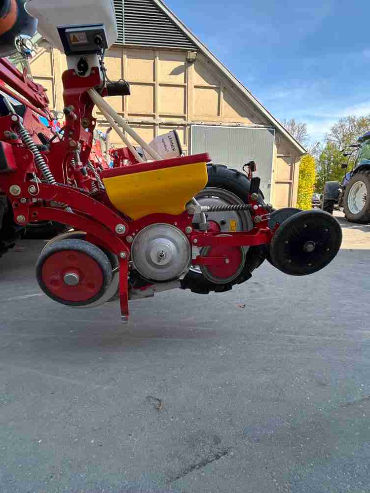 Grimme MATRIX - Zaaimachine: afbeelding 3 Grimme MATRIX - Zaaimachine: afbeelding 3