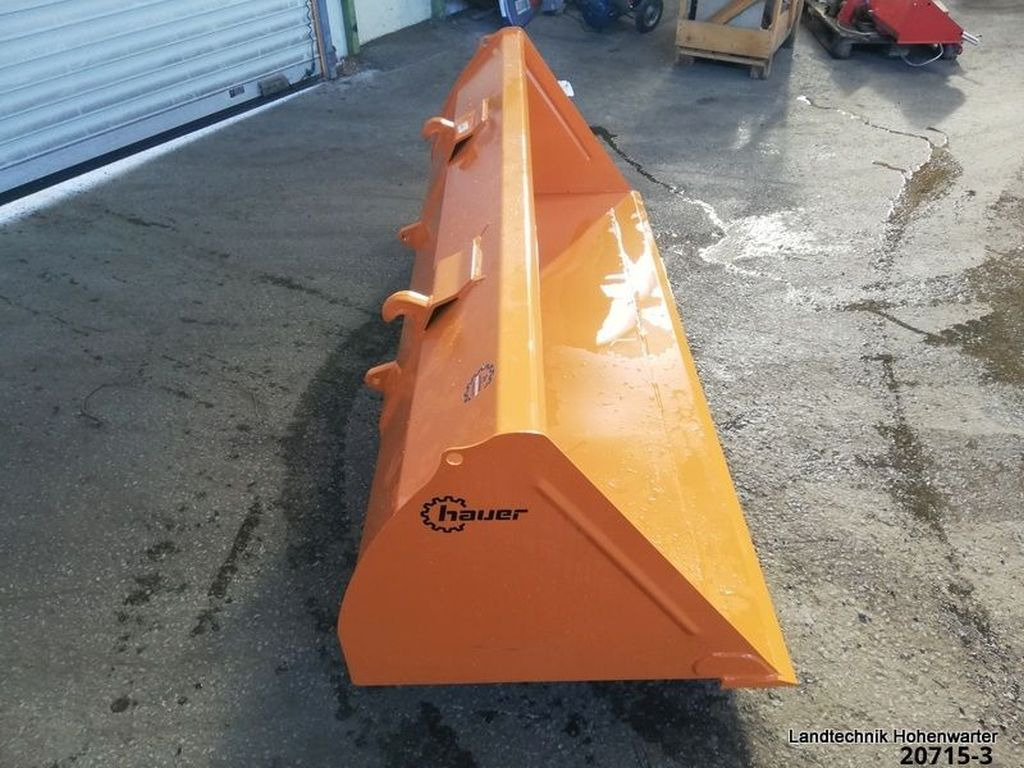 Hauer Leichtgutschaufel Lang 200/LGS-L 200cm (20715) - Voorladerbak voor Landbouwmachine: afbeelding 4 Hauer Leichtgutschaufel Lang 200/LGS-L 200cm (20715) - Voorladerbak voor Landbouwmachine: afbeelding 4