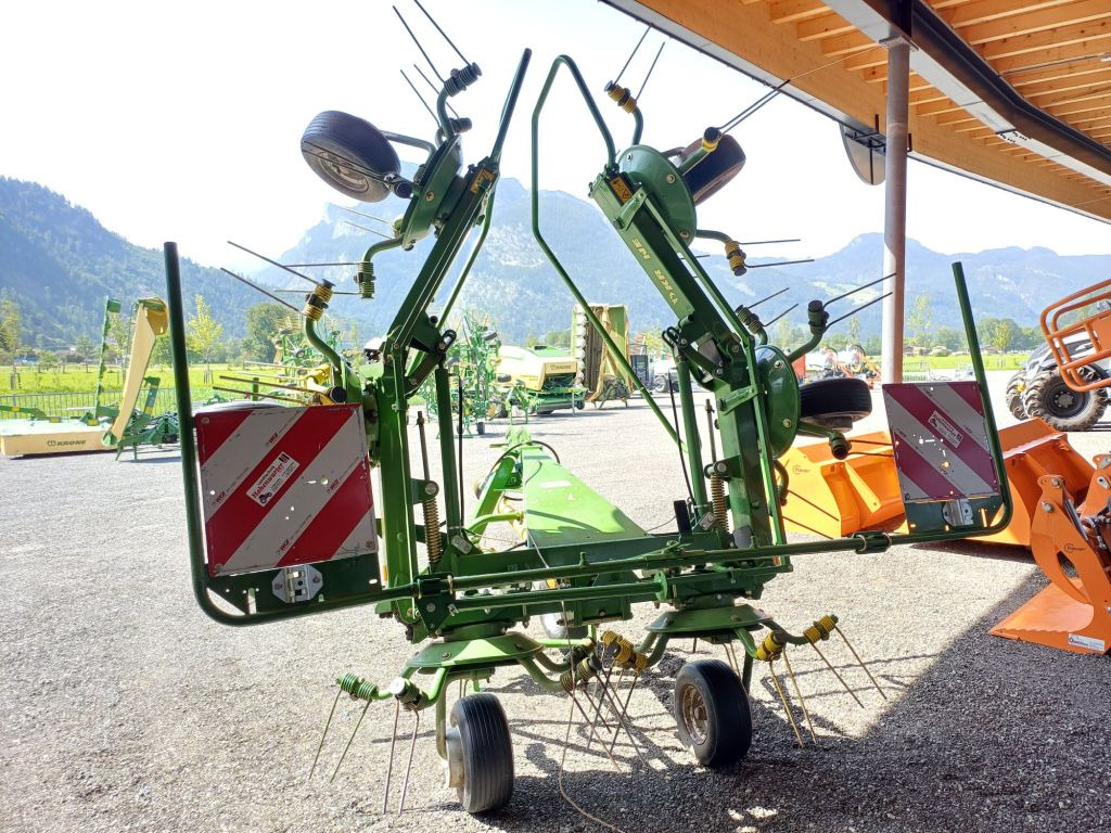 Krone KW 6.02/6 (22003) - Hooischudder: afbeelding 3 Krone KW 6.02/6 (22003) - Hooischudder: afbeelding 3
