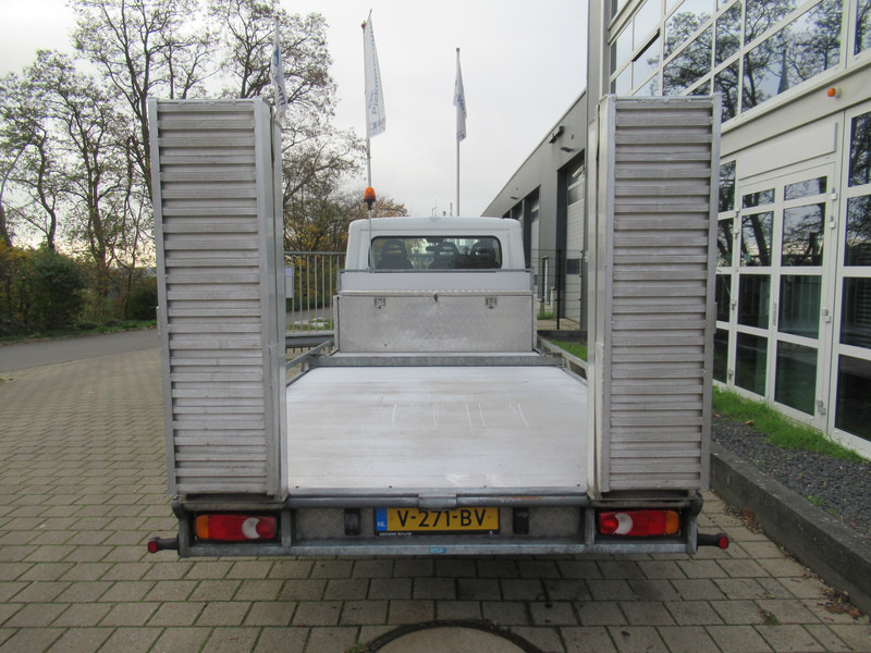 Peugeot Boxer 335 2.0 HDI 96KW L4 Oprijwagen Machinetransporter - Bestelwagen: afbeelding 5 Peugeot Boxer 335 2.0 HDI 96KW L4 Oprijwagen Machinetransporter - Bestelwagen: afbeelding 5
