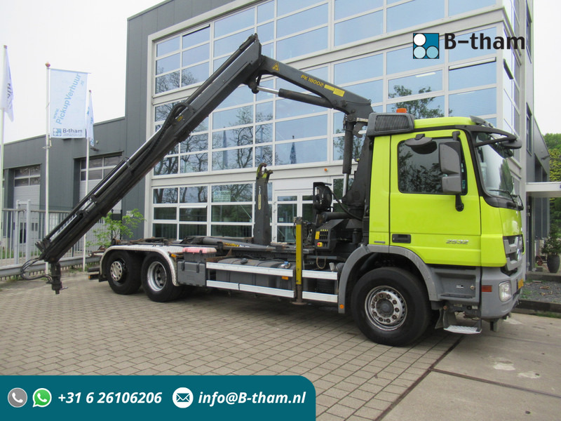 Mercedes-Benz Actros 2532 LTNLA 6X2 Hooklift + Crane, Haak - Kraan - Haakarmsysteem vrachtwagen, Kraanwagen: afbeelding 1 Mercedes-Benz Actros 2532 LTNLA 6X2 Hooklift + Crane, Haak - Kraan - Haakarmsysteem vrachtwagen, Kraanwagen: afbeelding 1
