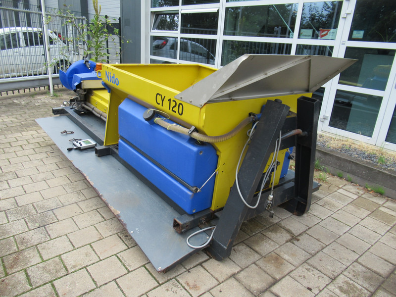 NIDO STRATOS B08L-27 PCLN-350 0,8M3 + 350L ROTO-power Hook Haak Salzstreuer Saltspreader - Zout/ Zandstrooier: afbeelding 2 NIDO STRATOS B08L-27 PCLN-350 0,8M3 + 350L ROTO-power Hook Haak Salzstreuer Saltspreader - Zout/ Zandstrooier: afbeelding 2