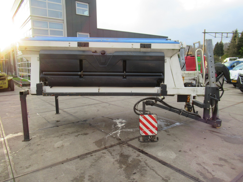 NIDO STRATOS B40-36 PALN Rotopower 4m3 + 2.200L Salzstreuer Saltspreader Zoutstrooier - Zout/ Zandstrooier: afbeelding 3 NIDO STRATOS B40-36 PALN Rotopower 4m3 + 2.200L Salzstreuer Saltspreader Zoutstrooier - Zout/ Zandstrooier: afbeelding 3