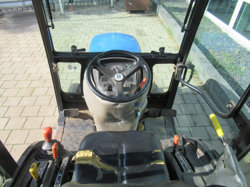 Tractor New Holland TC21D 4WD 4x4 Cabine Verwarming: afbeelding 6