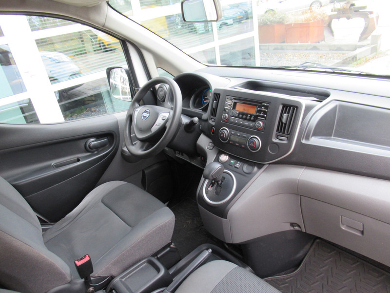 Nissan E-NV200 Optima 24KW accu eigendom, snellader - Kleine bestelwagen, Elektrische bedrijfswagen: afbeelding 4 Nissan E-NV200 Optima 24KW accu eigendom, snellader - Kleine bestelwagen, Elektrische bedrijfswagen: afbeelding 4