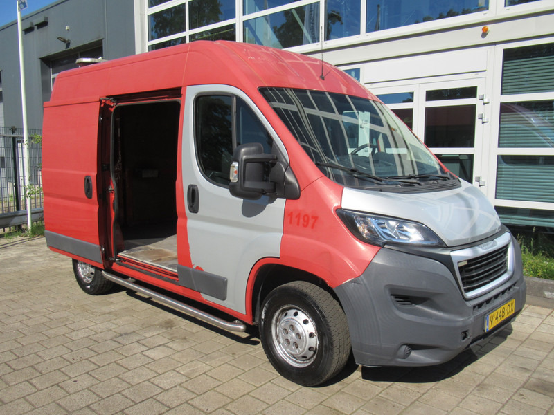 Kleine bestelwagen Peugeot Boxer 330 2.0 HDI 81KW L1H2 Pro AIRCO - Klima: afbeelding 7 Kleine bestelwagen Peugeot Boxer 330 2.0 HDI 81KW L1H2 Pro AIRCO - Klima: afbeelding 7