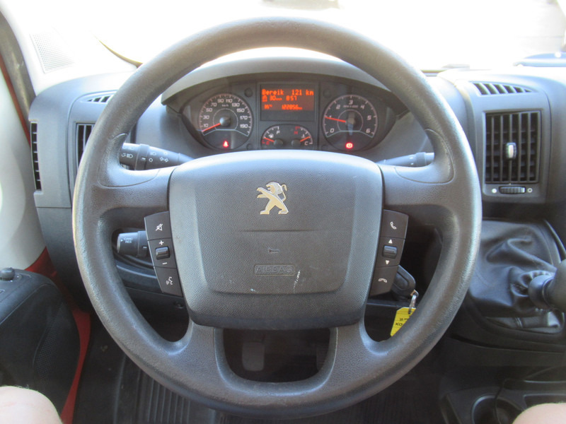 Kleine bestelwagen Peugeot Boxer 330 2.0 HDI 81KW L1H2 Pro AIRCO - Klima: afbeelding 10 Kleine bestelwagen Peugeot Boxer 330 2.0 HDI 81KW L1H2 Pro AIRCO - Klima: afbeelding 10