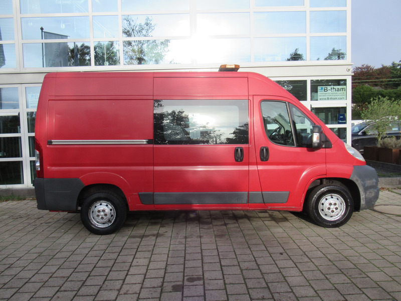 Peugeot Boxer 330 2.2 HDI 96KW L2H2 Dubbelcabine P+ DOKA - Kleine bestelwagen, Bestelwagen met dubbele cabine: afbeelding 3 Peugeot Boxer 330 2.2 HDI 96KW L2H2 Dubbelcabine P+ DOKA - Kleine bestelwagen, Bestelwagen met dubbele cabine: afbeelding 3