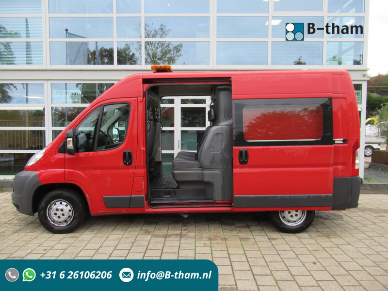 Peugeot Boxer 330 2.2 HDI L2H2 P+ DOKA Dubbelcabine - Kleine bestelwagen, Bestelwagen met dubbele cabine: afbeelding 1 Peugeot Boxer 330 2.2 HDI L2H2 P+ DOKA Dubbelcabine - Kleine bestelwagen, Bestelwagen met dubbele cabine: afbeelding 1