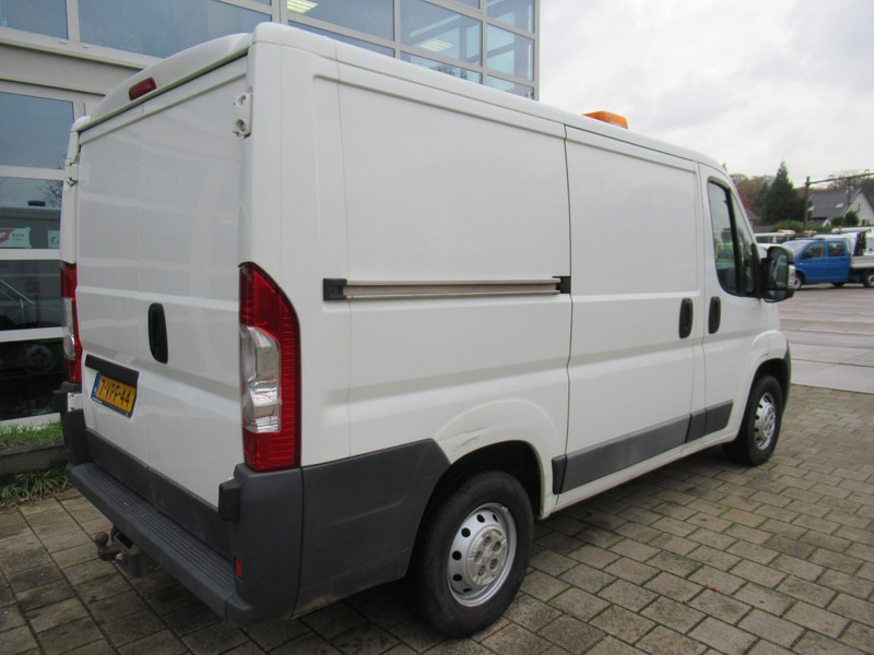 Peugeot Boxer 330 3.0 HDI 116KW L1H1 P+ - Kleine bestelwagen: afbeelding 3 Peugeot Boxer 330 3.0 HDI 116KW L1H1 P+ - Kleine bestelwagen: afbeelding 3
