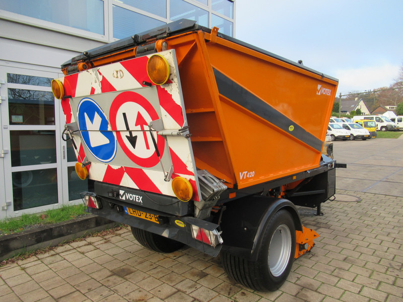Votex VT420 Veeg-zuigmachine Zuigwagen Saugwagen - Tuinfrees: afbeelding 4 Votex VT420 Veeg-zuigmachine Zuigwagen Saugwagen - Tuinfrees: afbeelding 4