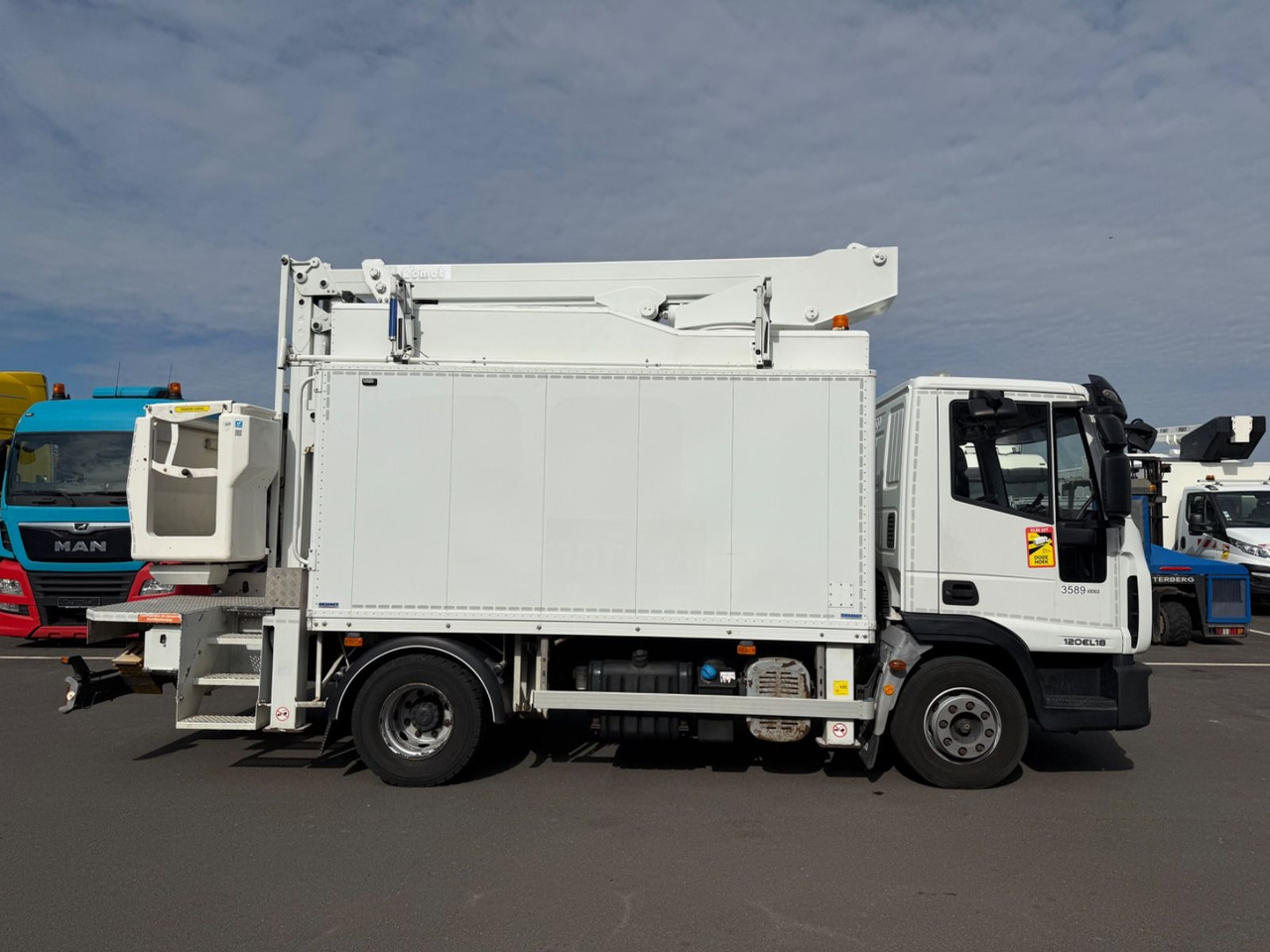 Iveco Eurocargo 120E18 E5/15m/Comet 151TAL - Vrachtwagen hoogwerker: afbeelding 3 Iveco Eurocargo 120E18 E5/15m/Comet 151TAL - Vrachtwagen hoogwerker: afbeelding 3