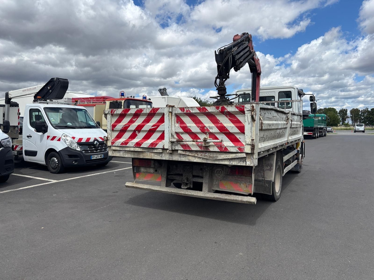 Iveco Eurocargo ML120E21 /Kipper/ Kran/ kein Brief! - Kipper vrachtwagen, Kraanwagen: afbeelding 3 Iveco Eurocargo ML120E21 /Kipper/ Kran/ kein Brief! - Kipper vrachtwagen, Kraanwagen: afbeelding 3