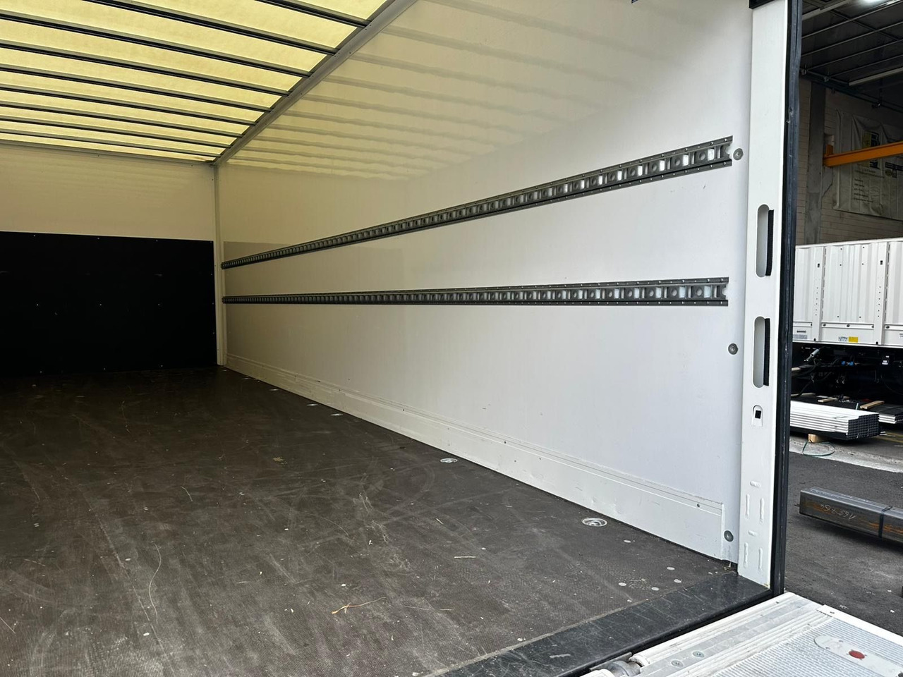 MAN TGL 12.250 /Ladebordwand/Automatik/Ahk - Bakwagen: afbeelding 5 MAN TGL 12.250 /Ladebordwand/Automatik/Ahk - Bakwagen: afbeelding 5