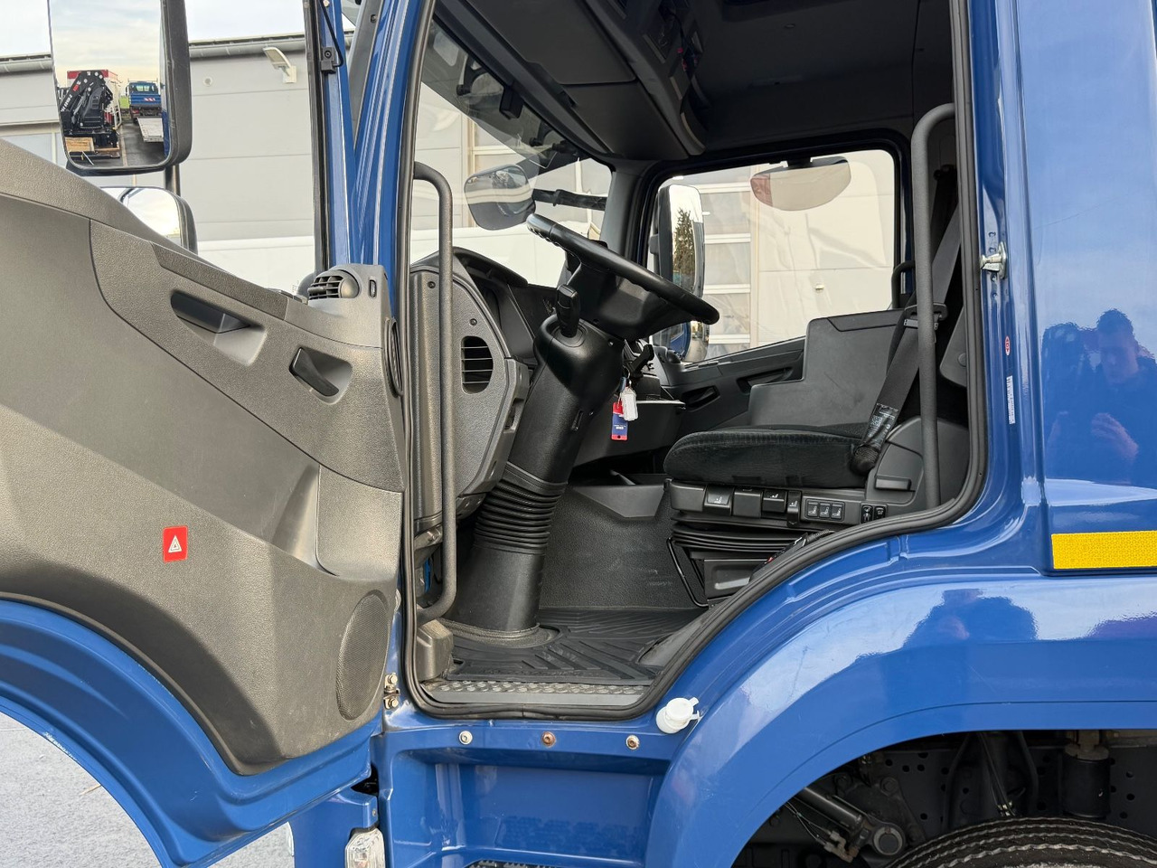 Schuifzeilen vrachtwagen Mercedes-Benz Atego 1224 Edscha, Plane, Lbw, Ahk, Klima, Autom: afbeelding 22 Schuifzeilen vrachtwagen Mercedes-Benz Atego 1224 Edscha, Plane, Lbw, Ahk, Klima, Autom: afbeelding 22