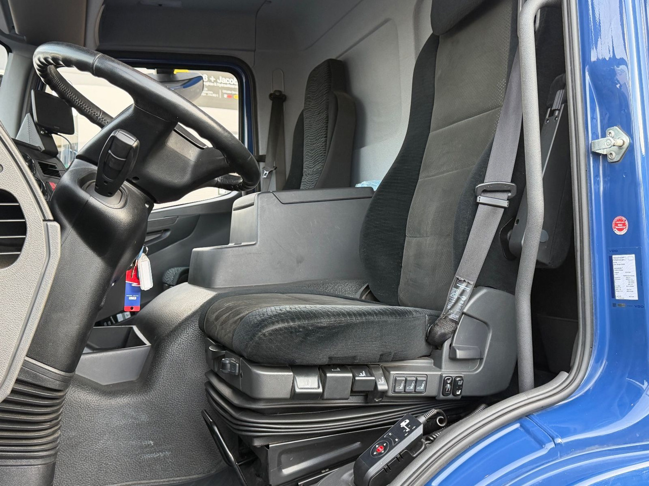 Schuifzeilen vrachtwagen Mercedes-Benz Atego 1224 Edscha, Plane, Lbw, Ahk, Klima, Autom: afbeelding 23 Schuifzeilen vrachtwagen Mercedes-Benz Atego 1224 Edscha, Plane, Lbw, Ahk, Klima, Autom: afbeelding 23