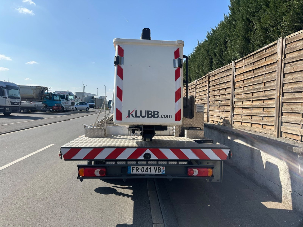 Renault Master III*Steiger 12m*orig.km*Topzustand* Renault Master III/Steiger 11,2m/orig.km*Topzustand* - Vrachtwagen hoogwerker, Bestelwagen: afbeelding 5 Renault Master III*Steiger 12m*orig.km*Topzustand* Renault Master III/Steiger 11,2m/orig.km*Topzustand* - Vrachtwagen hoogwerker, Bestelwagen: afbeelding 5