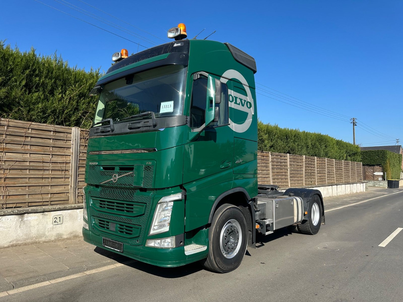 Volvo FH 460 *orig.KM/2-K-Hydraulic/1st owner/VEB+ - Trekker: afbeelding 1 Volvo FH 460 *orig.KM/2-K-Hydraulic/1st owner/VEB+ - Trekker: afbeelding 1