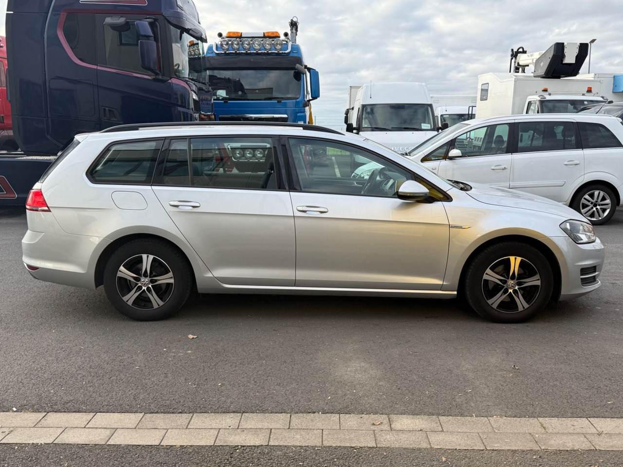 Stationwagen Volkswagen Golf 7 1.6tdi Variant Trendline Klima, Shz: afbeelding 6