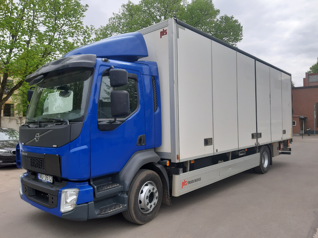 VOLVO FL - Bakwagen: afbeelding 1 VOLVO FL - Bakwagen: afbeelding 1